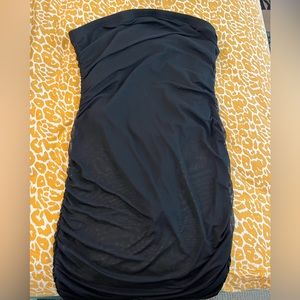 Mesh strapless dress with Lining